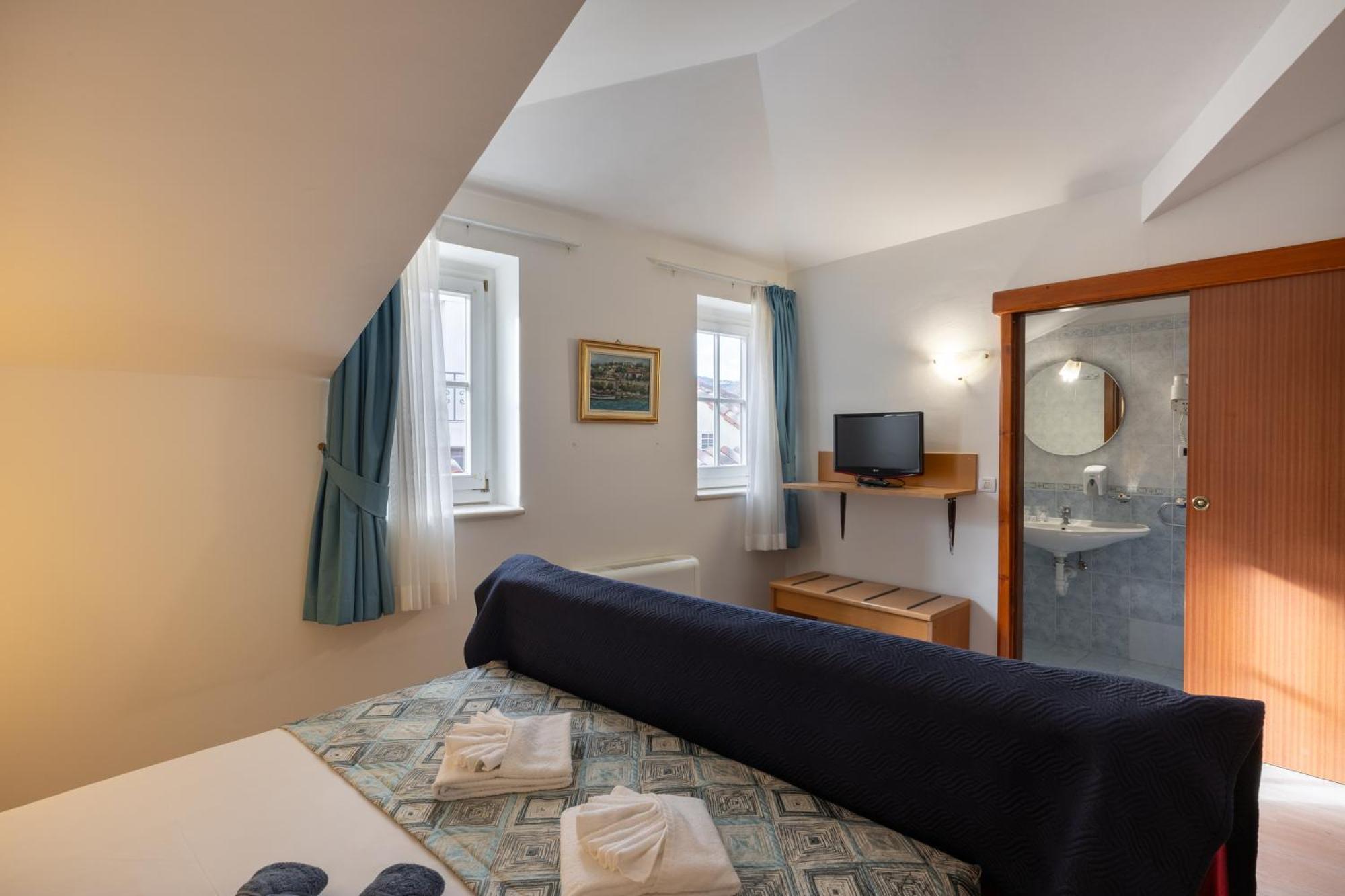 Villa Fontana Trogir Buitenkant foto