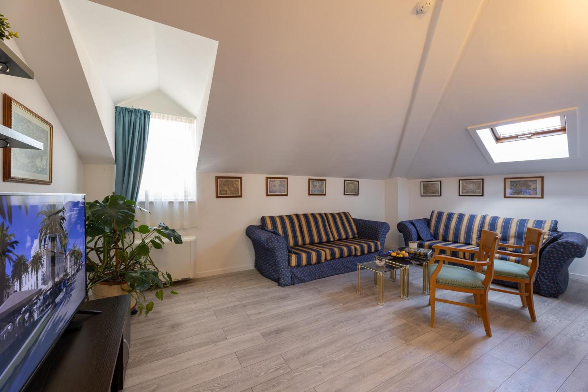 Villa Fontana Trogir Buitenkant foto