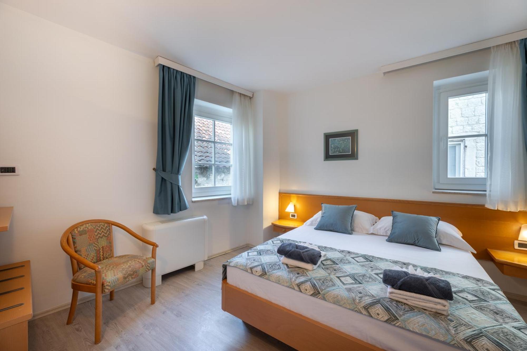 Villa Fontana Trogir Buitenkant foto